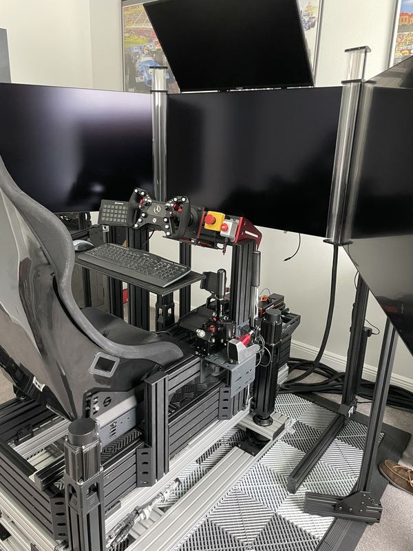 Custom sim racing rig setup